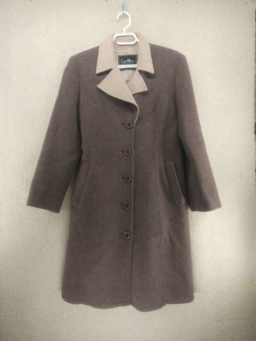 Wool Blend Coat, Color Block Collar, Tailored, Korean-Made - Picture 3 of 11
